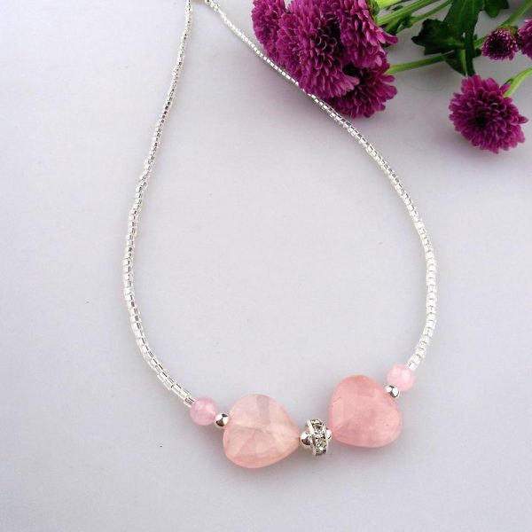 ruženín srdiečka náhrdelník image