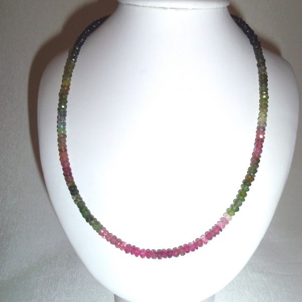 turmalín náhrdelník image