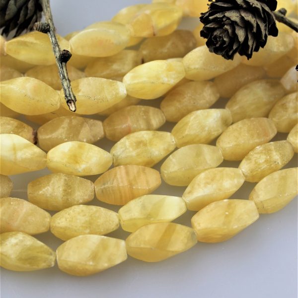 kalcit korálky vruty 10x20mm image