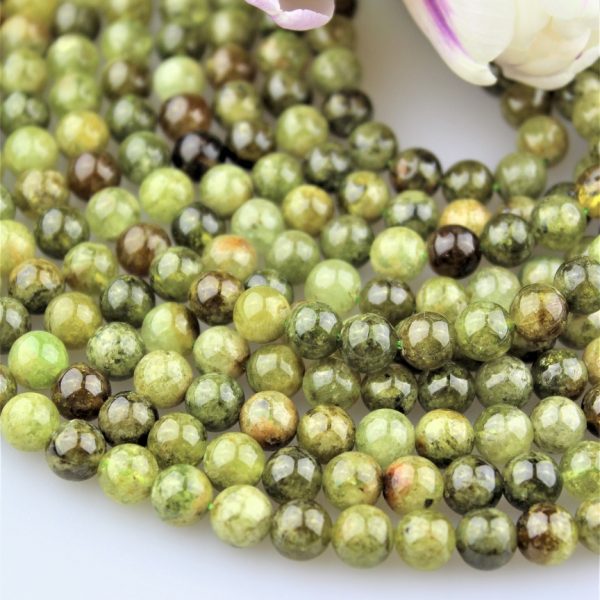 granát zelený korálky 8mm image