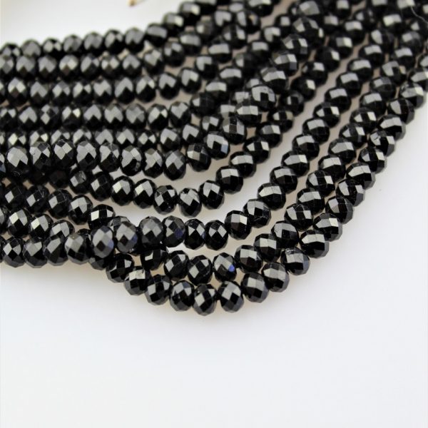 spinel korálky 3x5mm - šnúra 19cm image