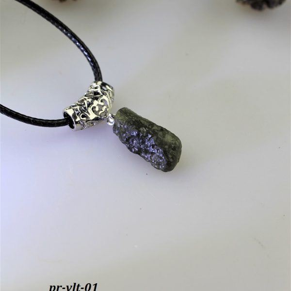 prívesok vltavín image