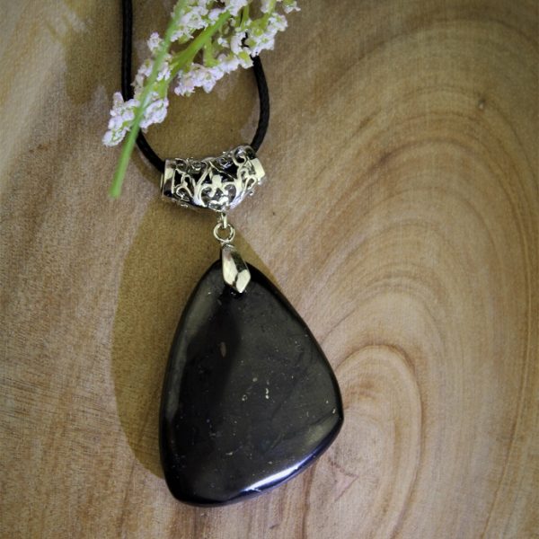 šungit prívesok image