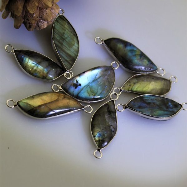 labradorit medzikusy 20-30mm image